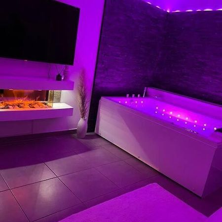 La Suite Кастелно-льо-Ле Екстериор снимка